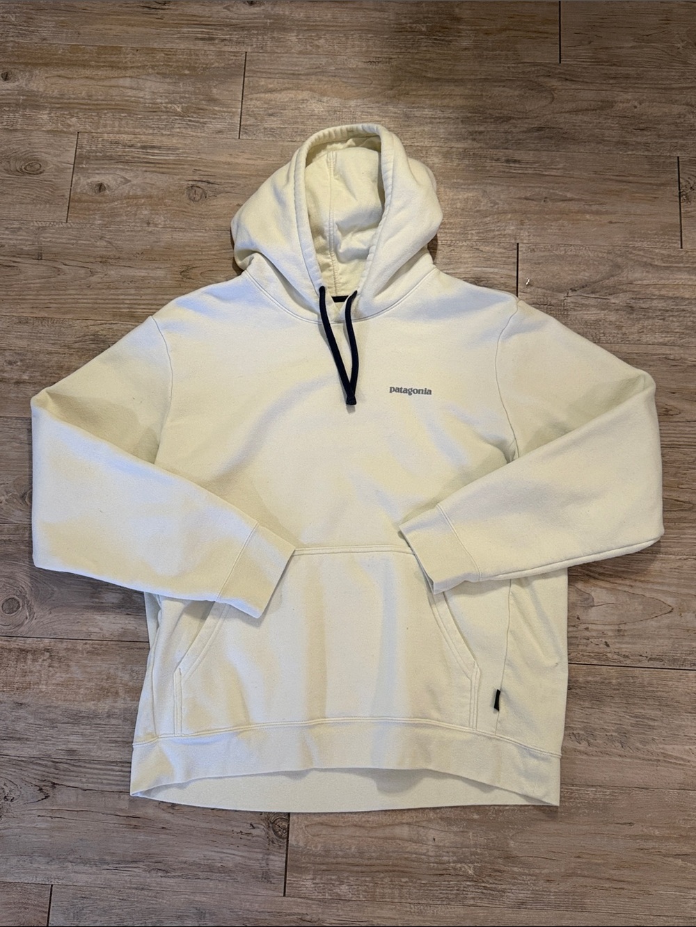 Patagonia Men's Off-White Hooded Pullover Sweatshirt XL
